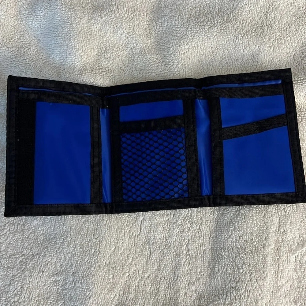 Blue Wallet - Authentic sportsman